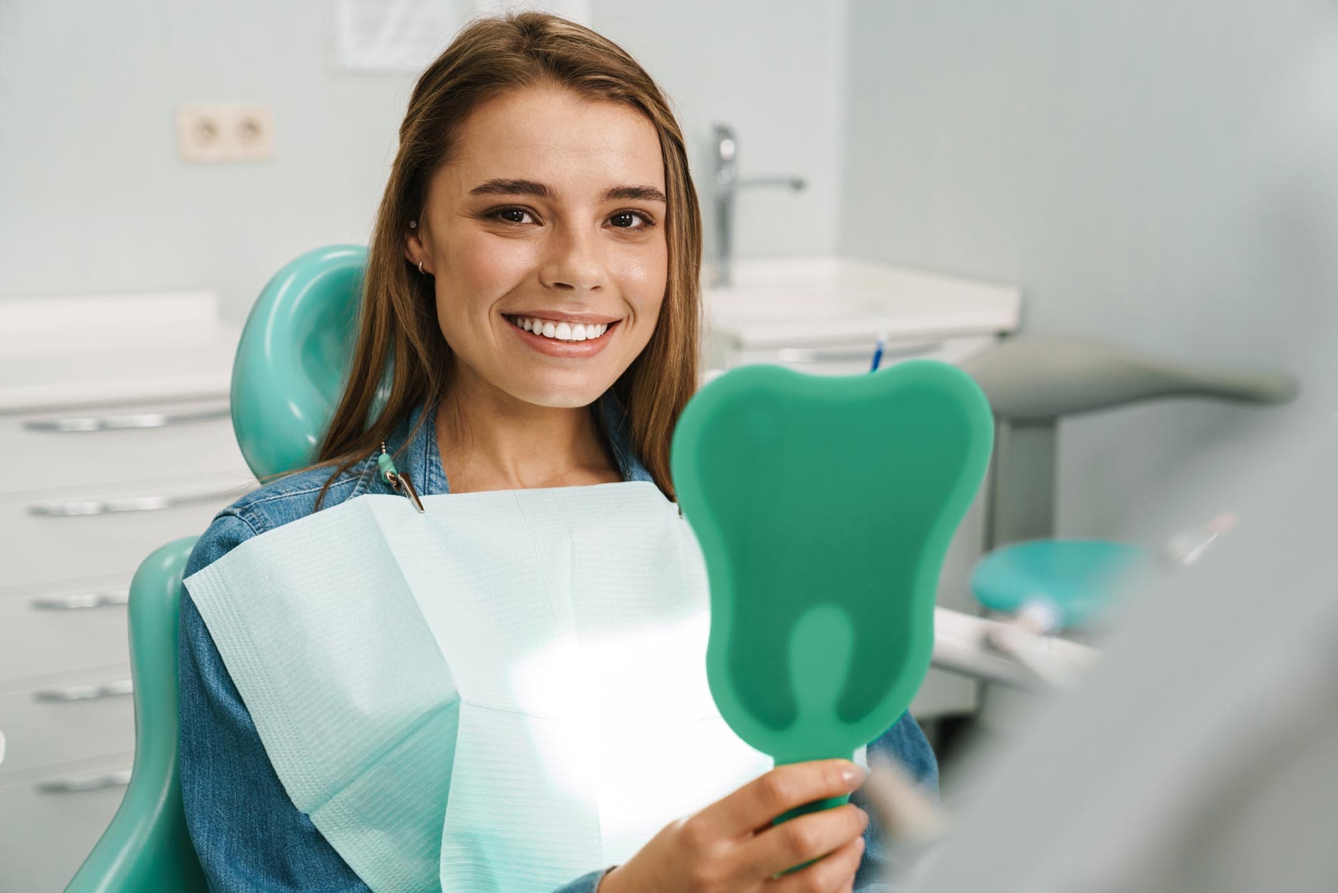  Odontología estética en Vigo - Dent & Dent