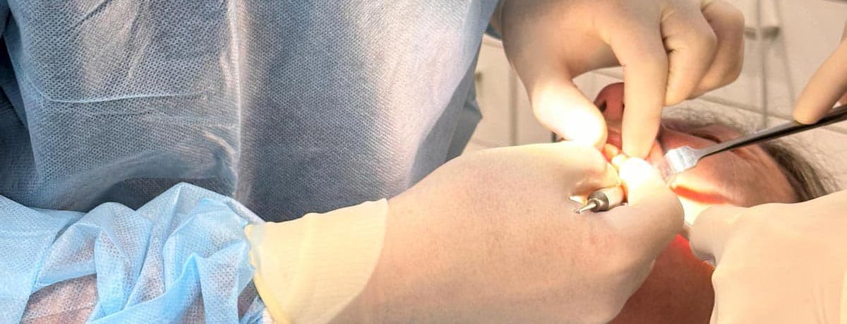 Ortodoncia invisible Suresmile de Dentsply Sirona en Vigo
