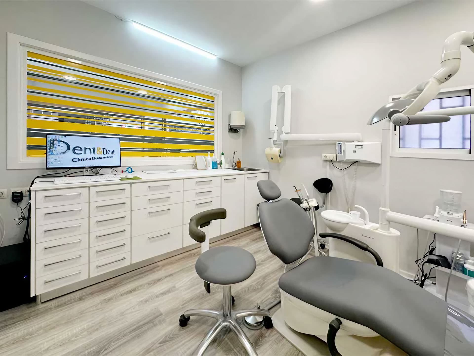 ¿Tienes dudas sobre nuestra cirugía dental?